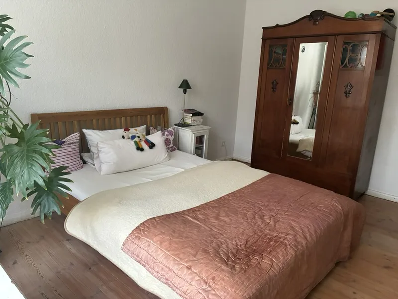 Helle, möblierte 2-Zimmer-Wohnung mit Balkon – befristet — photo 1